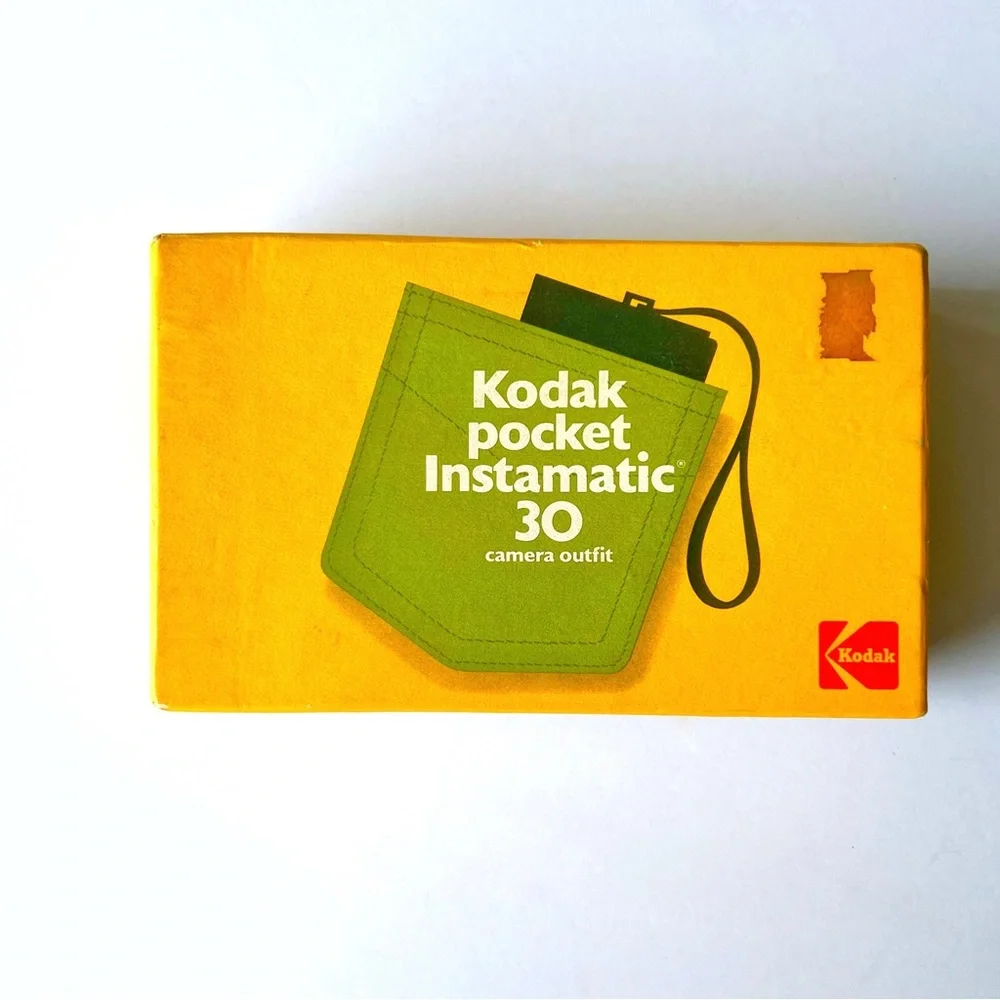 IN BOX vintage 70s Kodak Pocket Instamatic 30 film camera